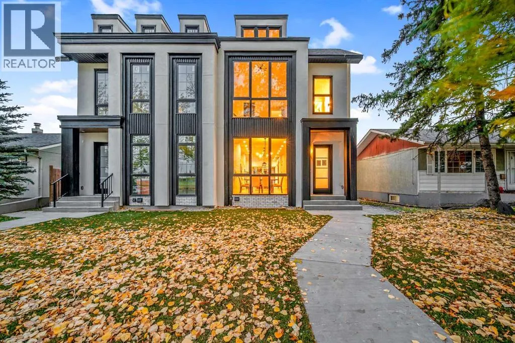 2435 52 Avenue SW