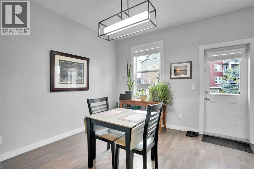 309 Evanston Square NW