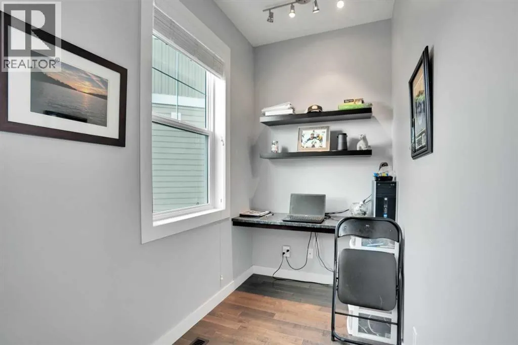309 Evanston Square NW