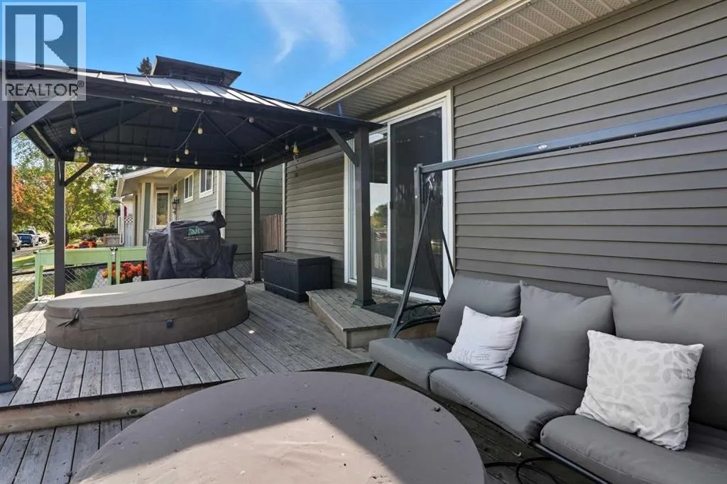 67 Summerwood Road SE