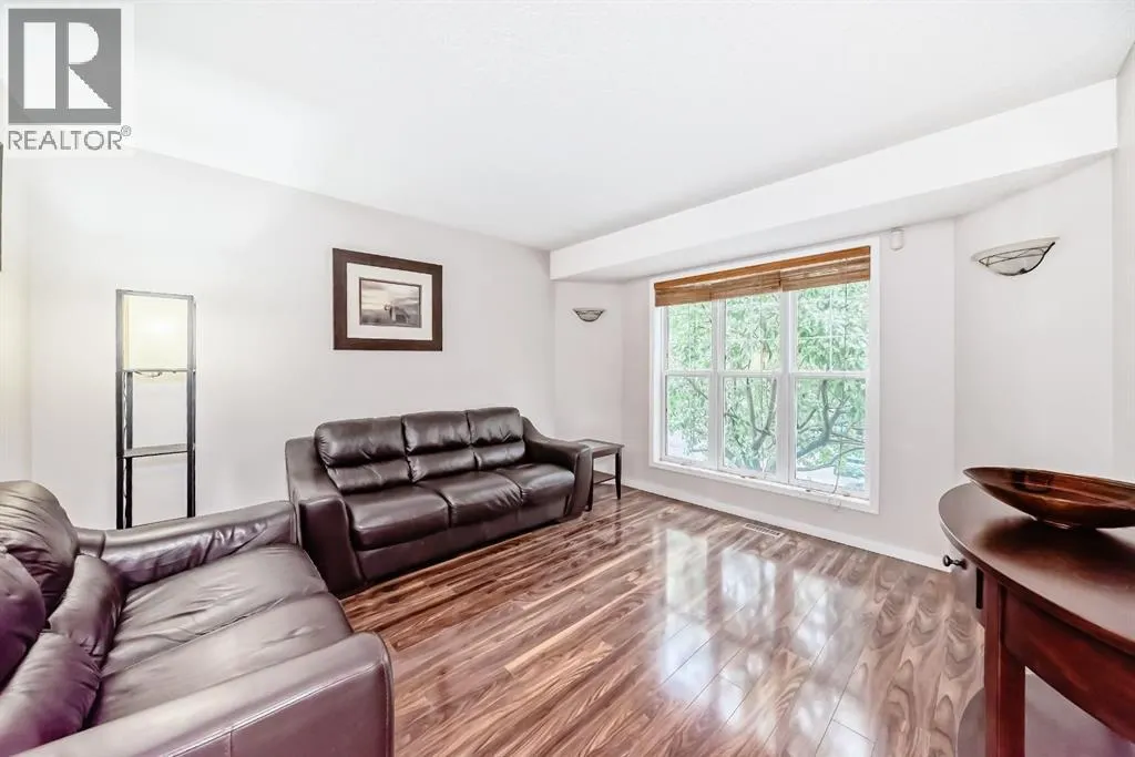 9747 Harvest Hills Link NE