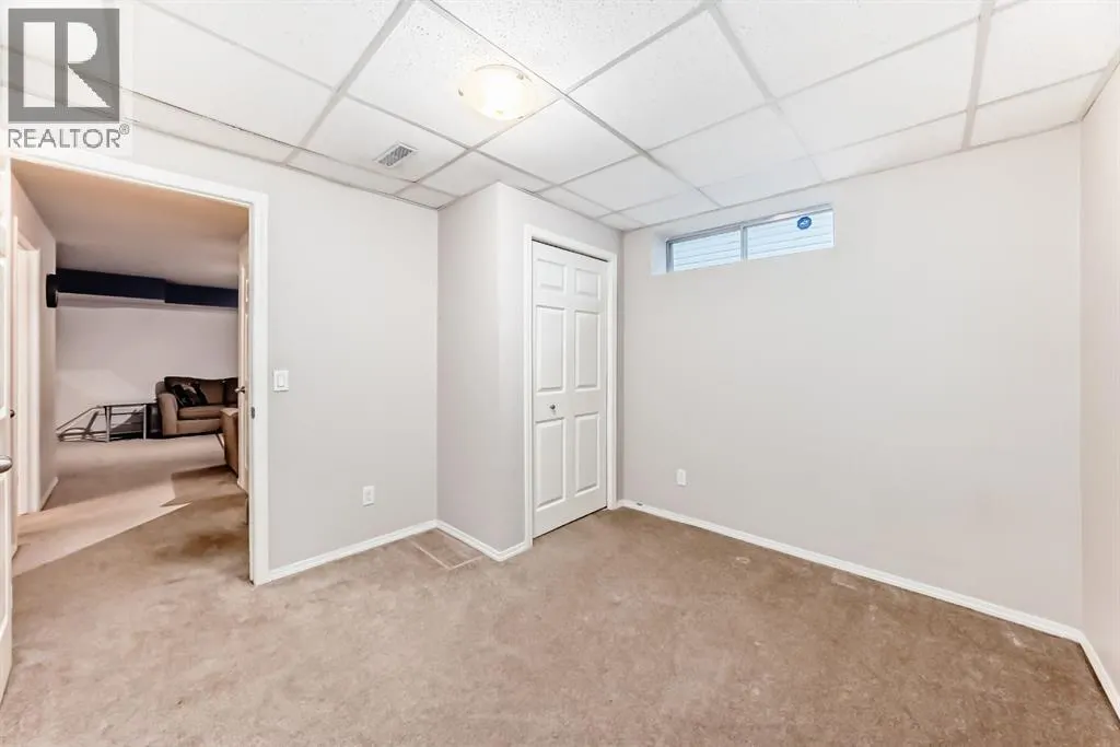 9747 Harvest Hills Link NE