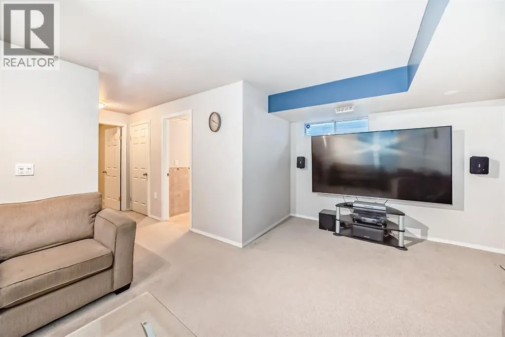 9747 Harvest Hills Link NE