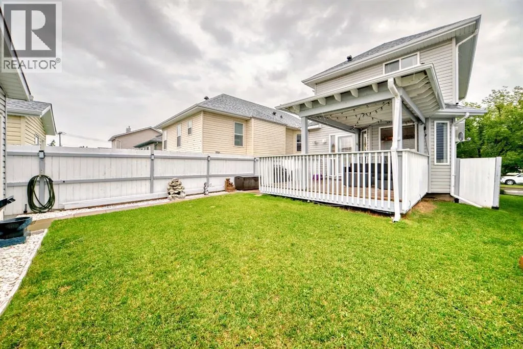 9747 Harvest Hills Link NE