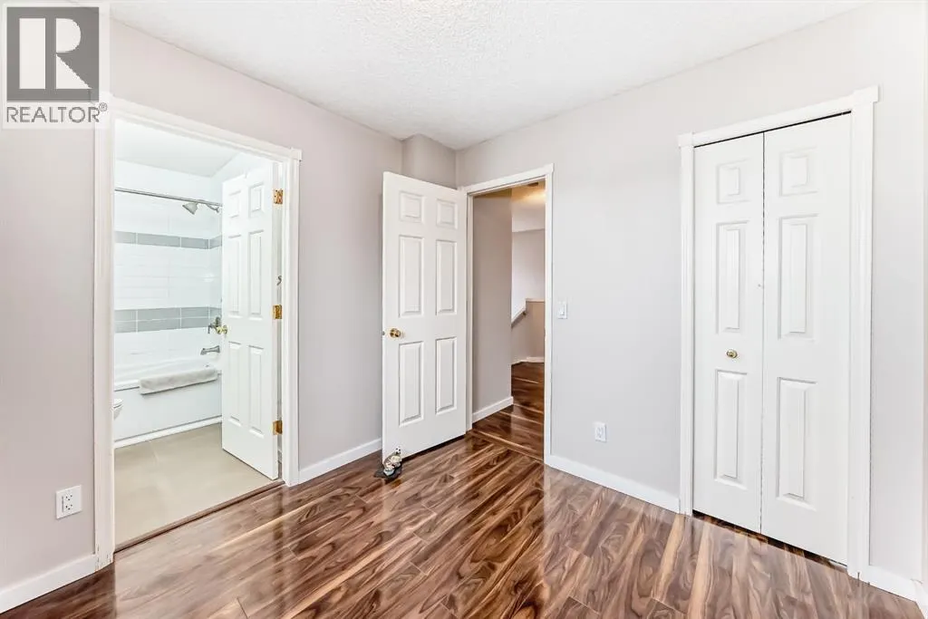 9747 Harvest Hills Link NE