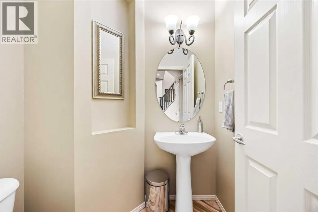 16 Tuscany Ravine Court NW