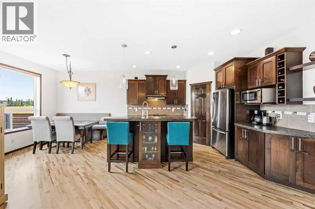 16 Tuscany Ravine Court NW