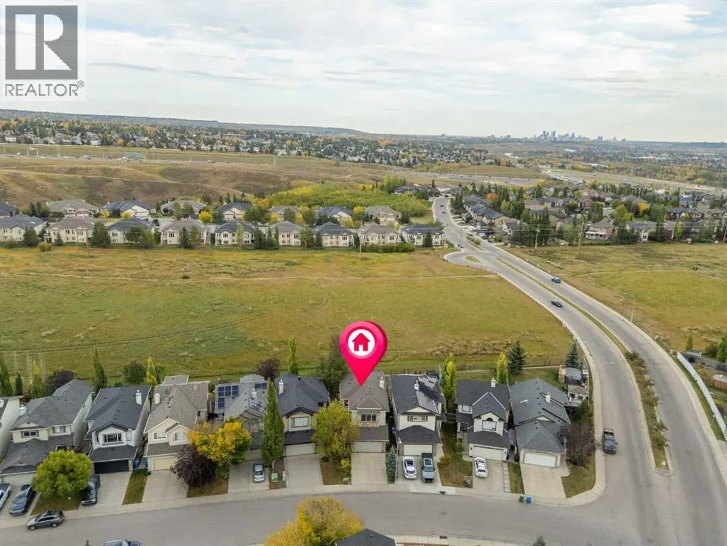 16 Tuscany Ravine Court NW