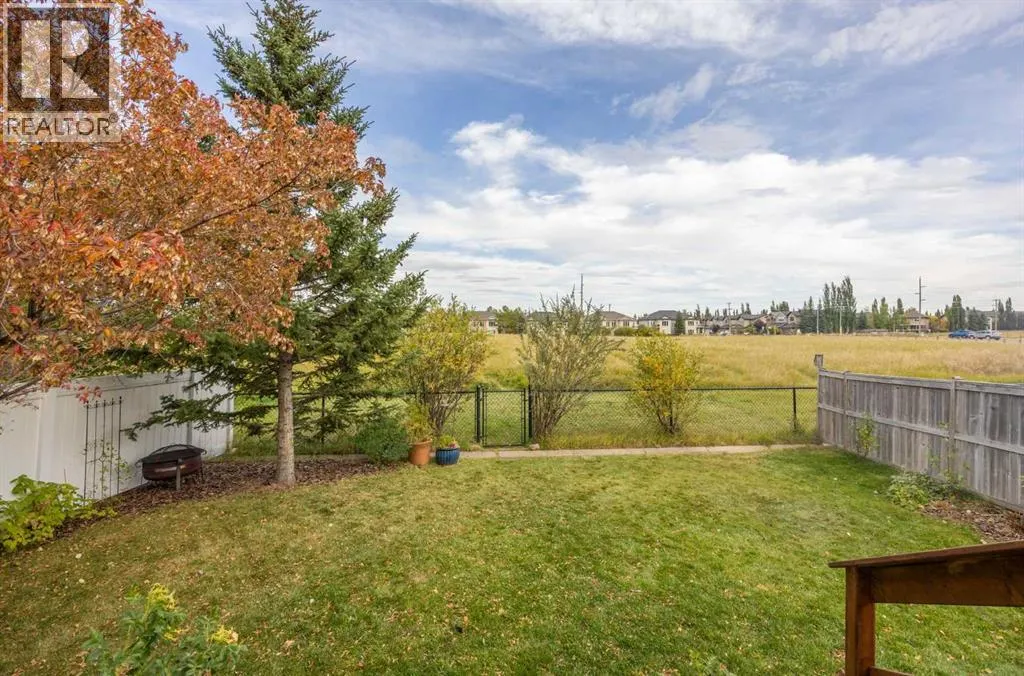 16 Tuscany Ravine Court NW