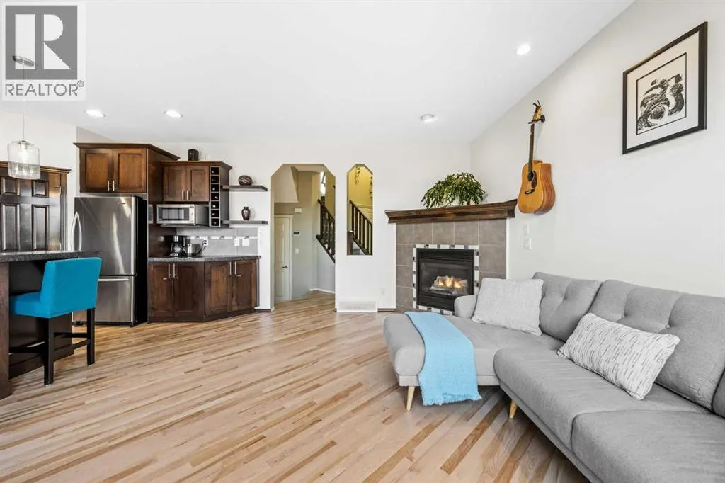 16 Tuscany Ravine Court NW