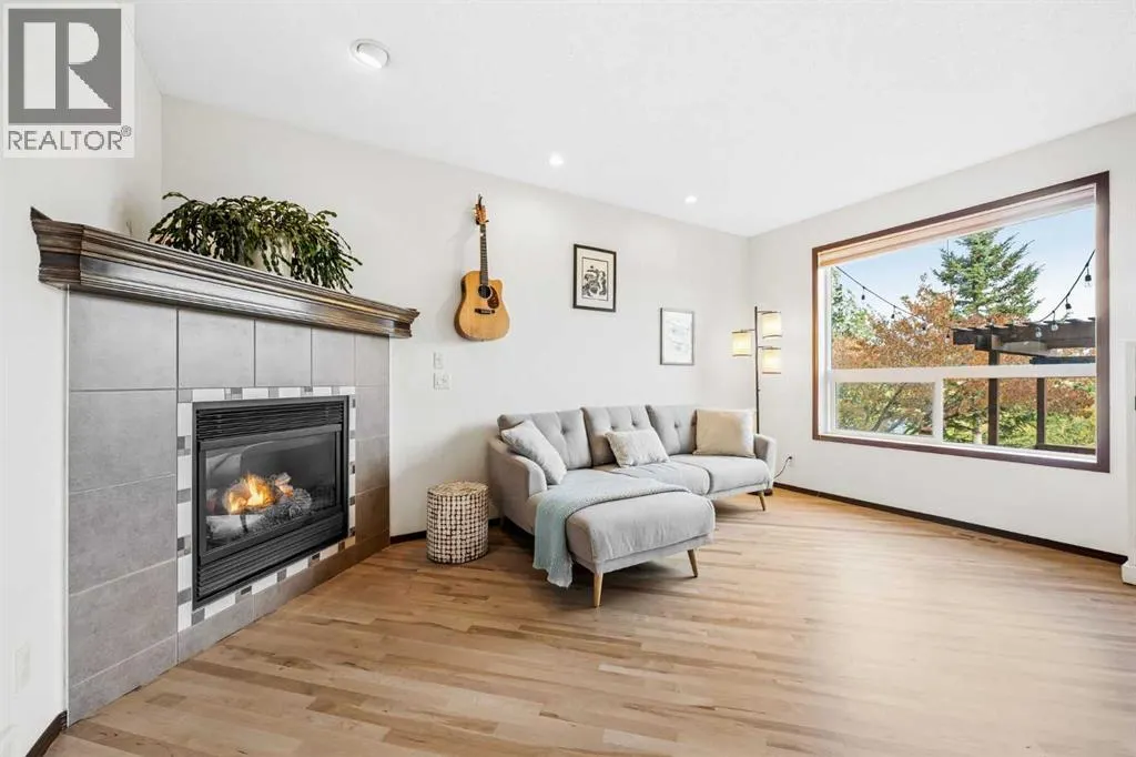 16 Tuscany Ravine Court NW