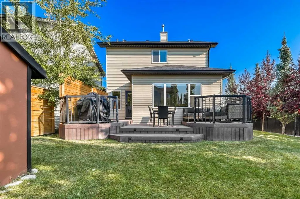 1 Cougarstone Villas SW