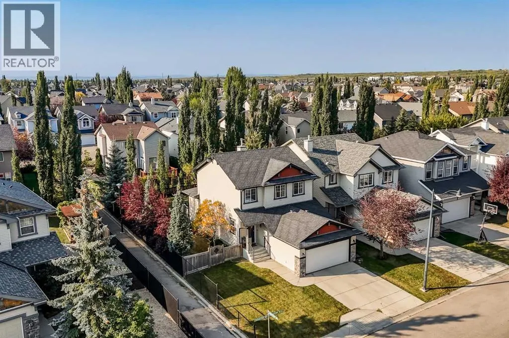 1 Cougarstone Villas SW