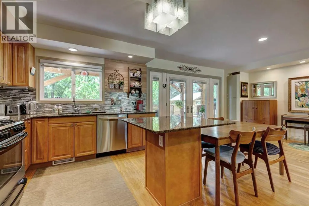 53 Wildwood Drive SW