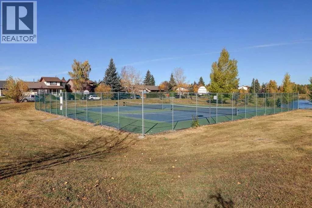 462 Summerwood Place SE