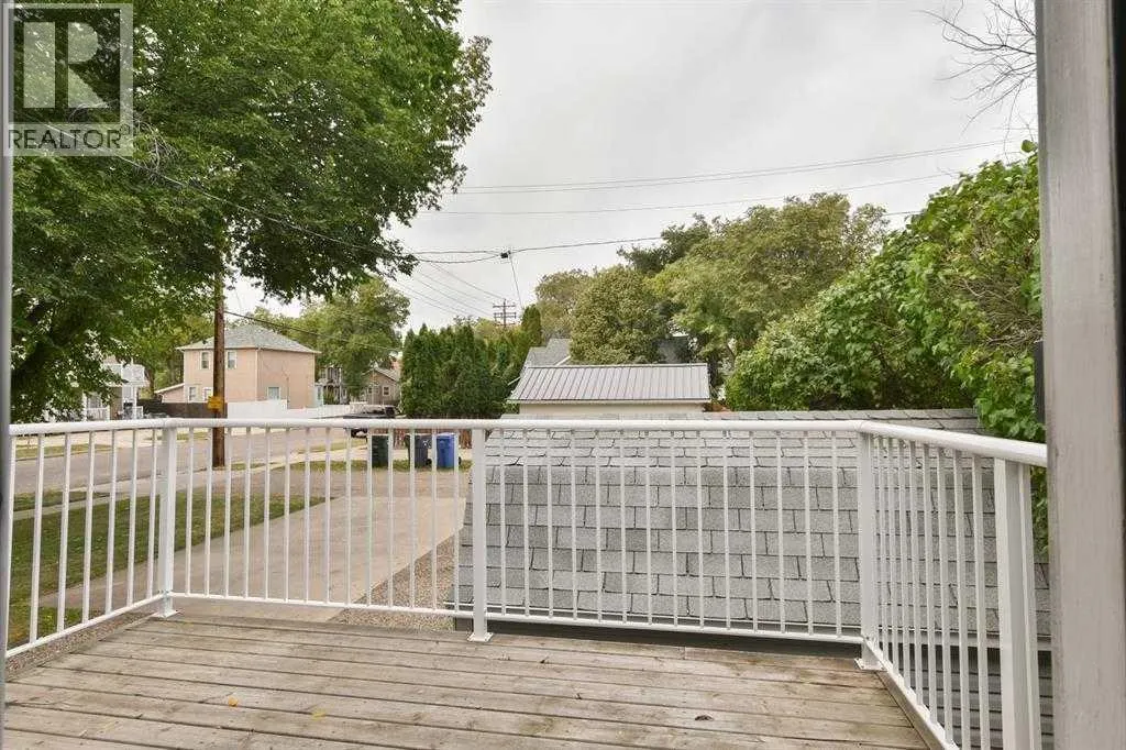 337 & 339 Ash Avenue SE