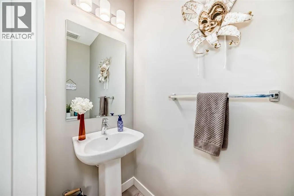 1503, 355 Nolancrest Heights NW