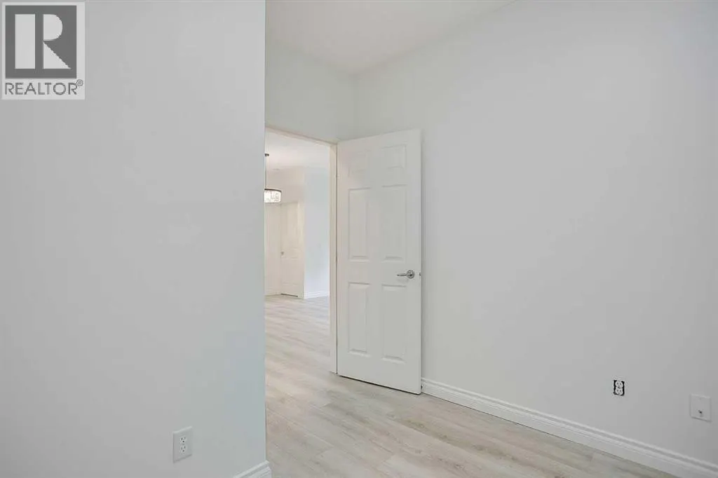 207, 11170 30 Street SW