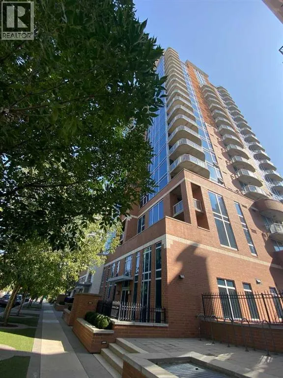 206, 817 15 Avenue SW