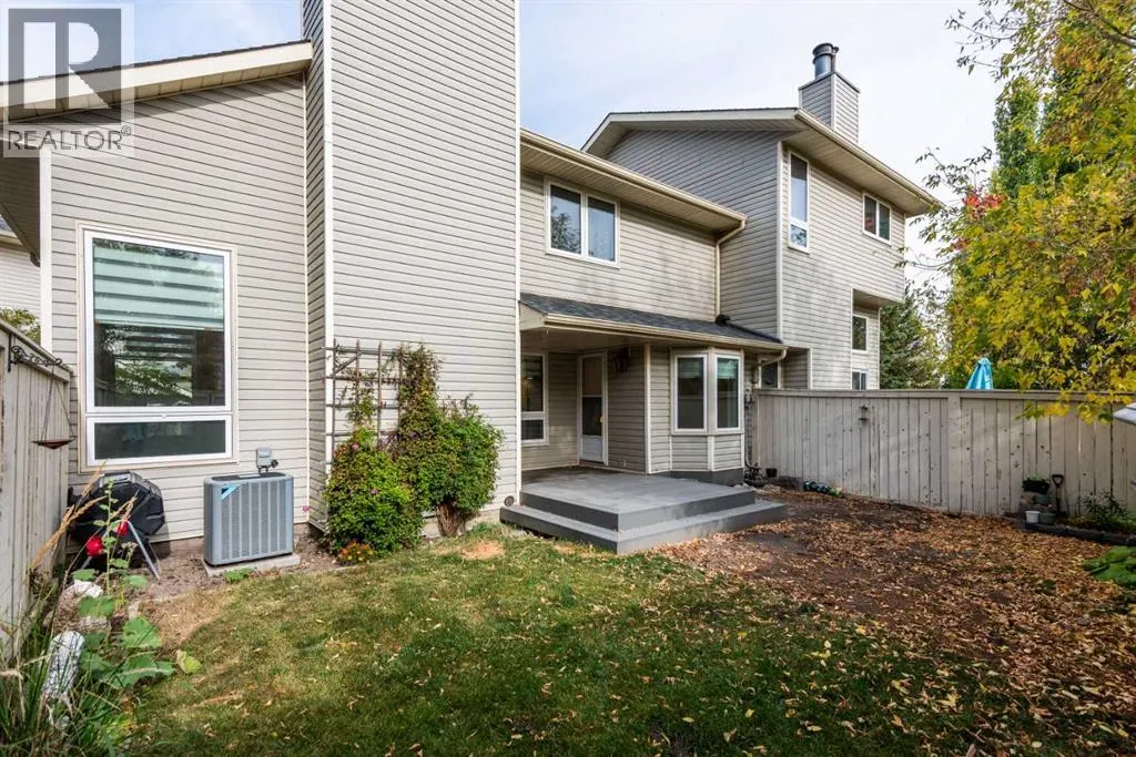 17 Millrise Lane SW