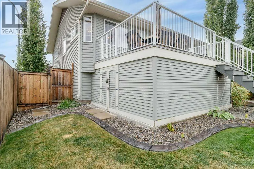 90 Larsen Crescent