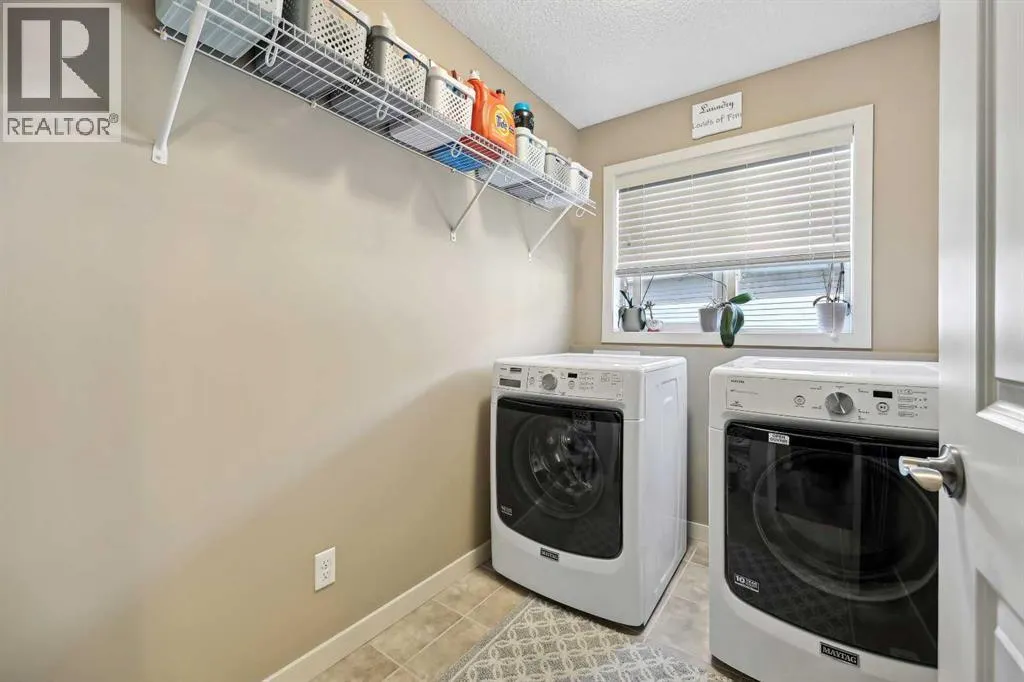 272 Kingsmere Cove SE