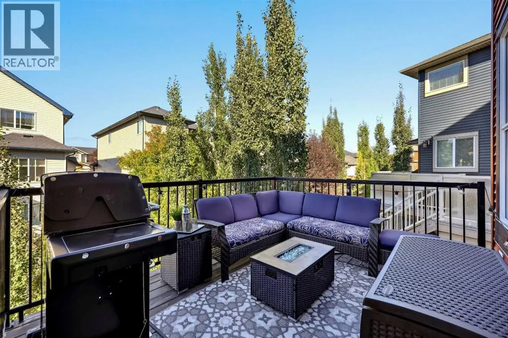 272 Kingsmere Cove SE