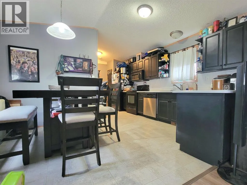 8707 90 Street