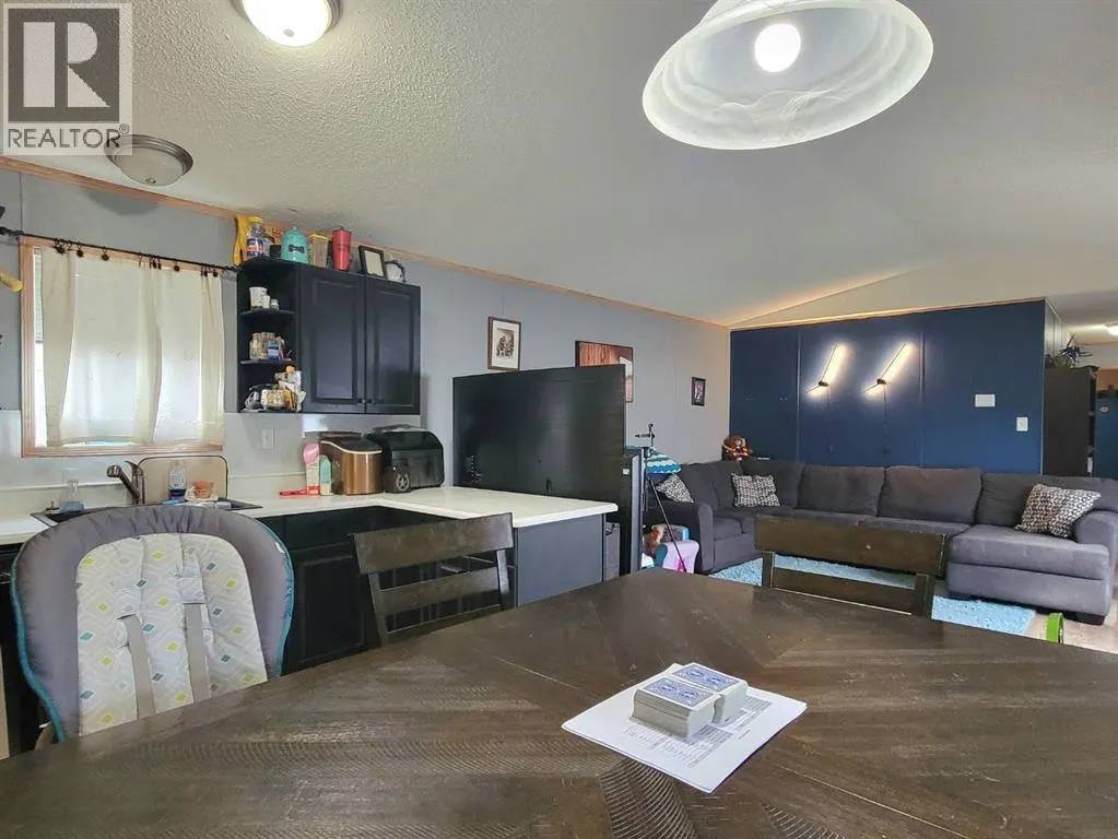 8707 90 Street