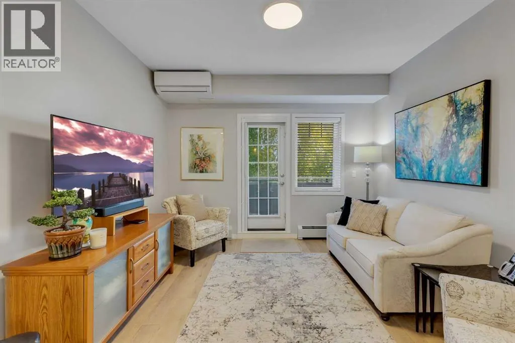 310, 20 Mahogany Mews SE