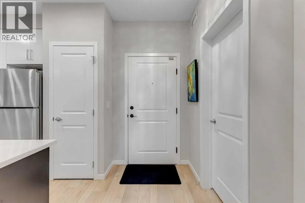 310, 20 Mahogany Mews SE