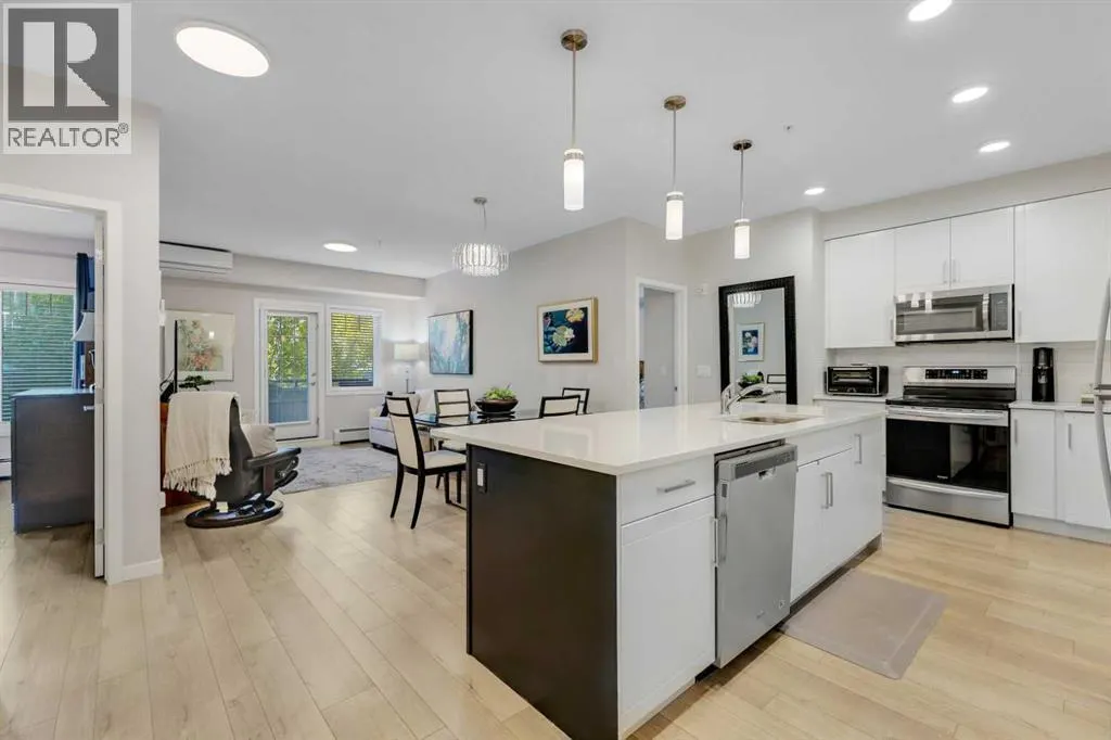 310, 20 Mahogany Mews SE