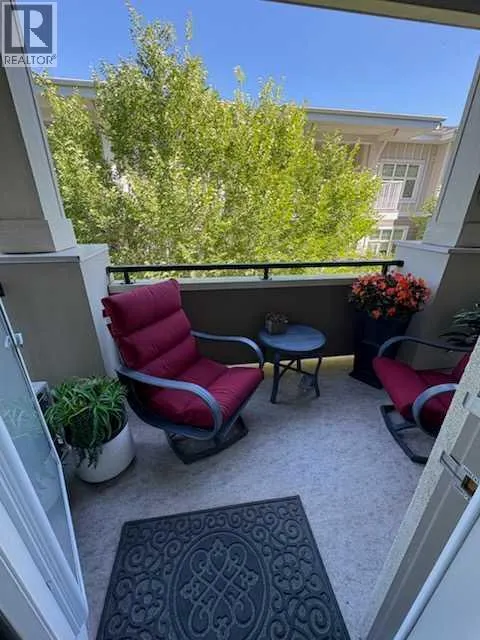 310, 20 Mahogany Mews SE