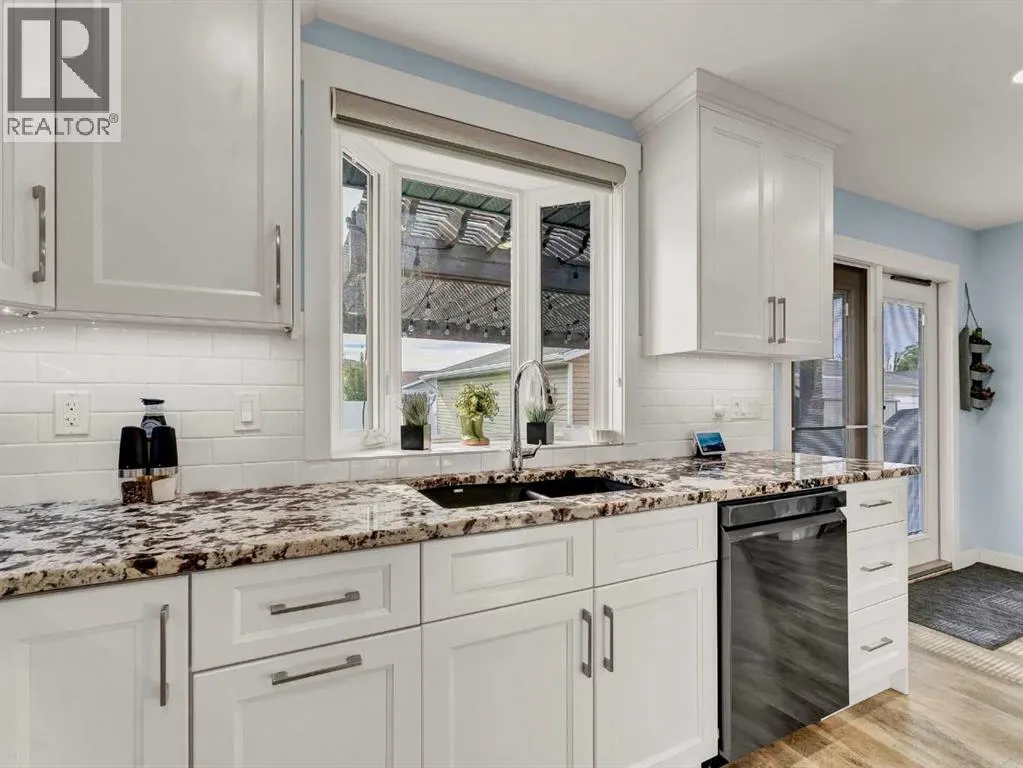 55 Rossland Road SE
