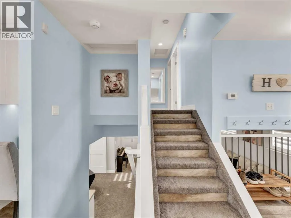 55 Rossland Road SE