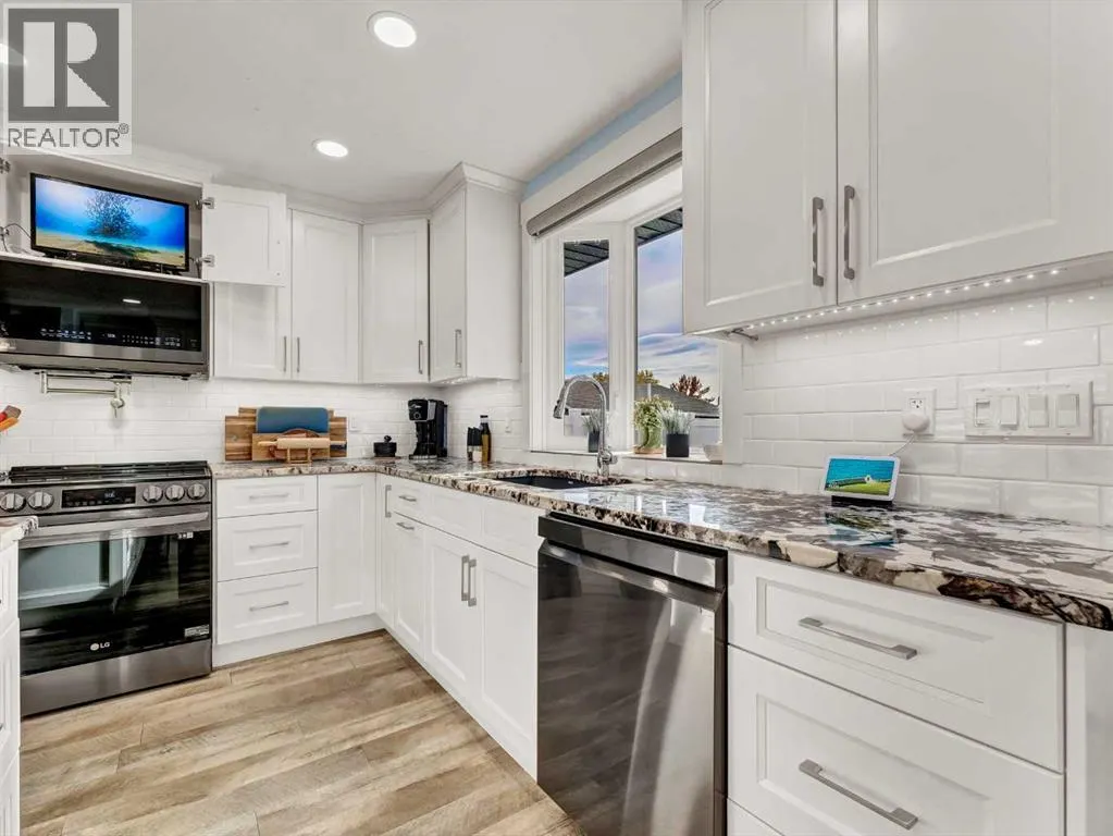 55 Rossland Road SE