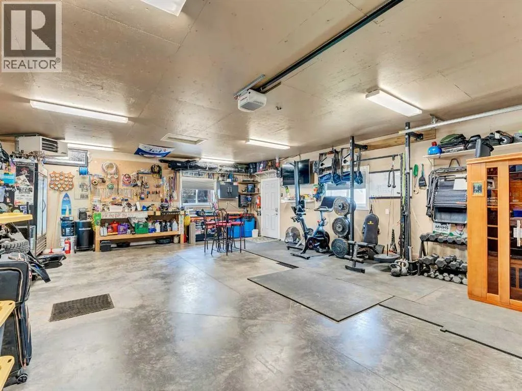 55 Rossland Road SE
