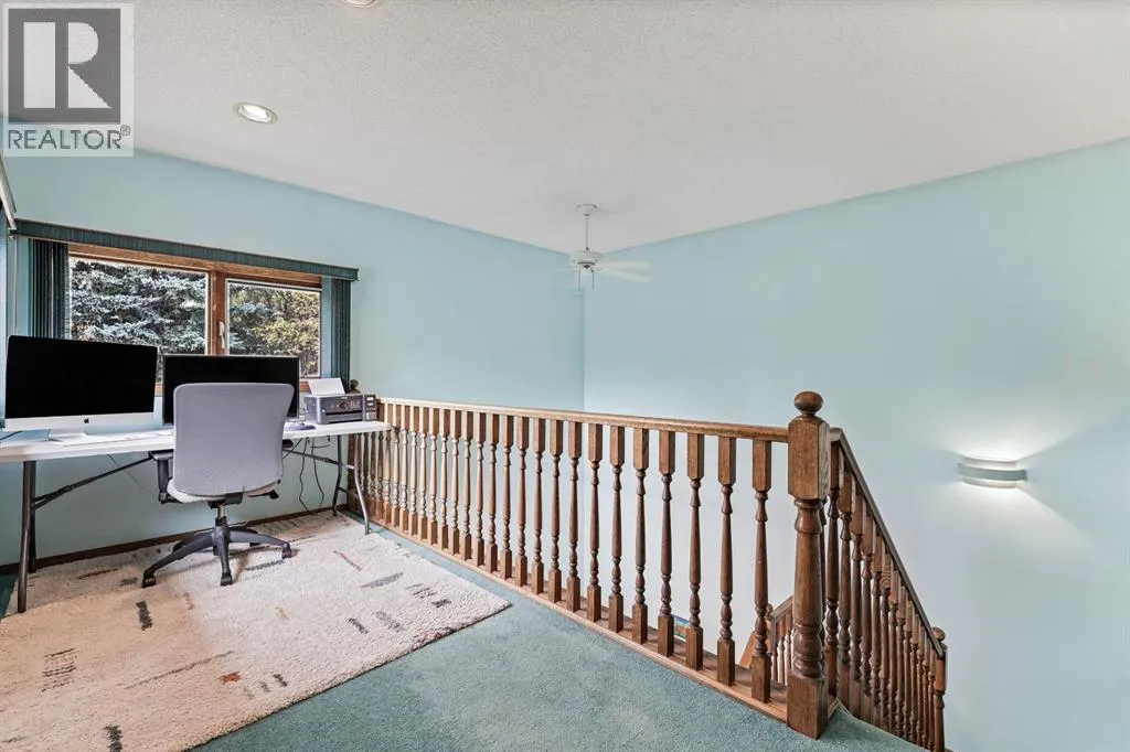 132 Oakmount Road SW