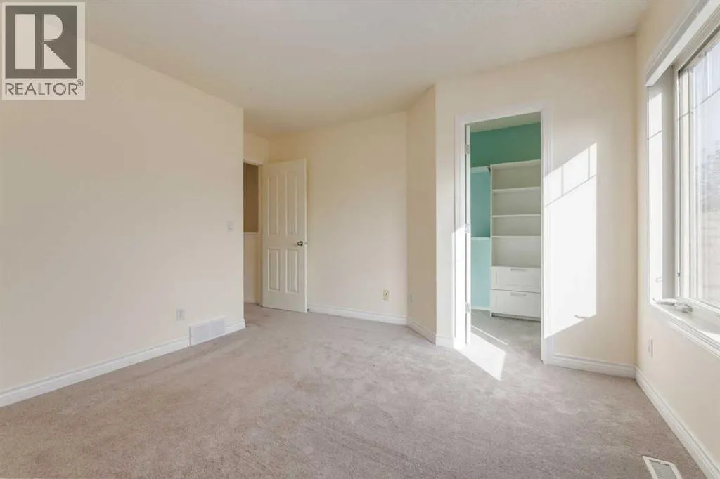 167 Cramond Green SE