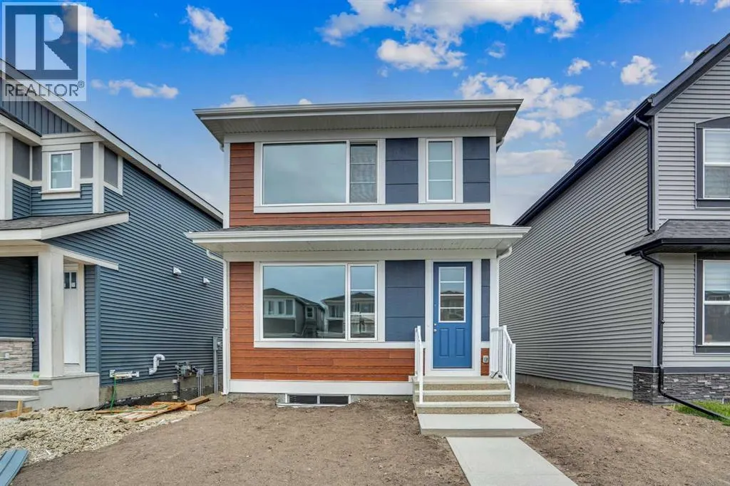 58 Corner Glen Common NE