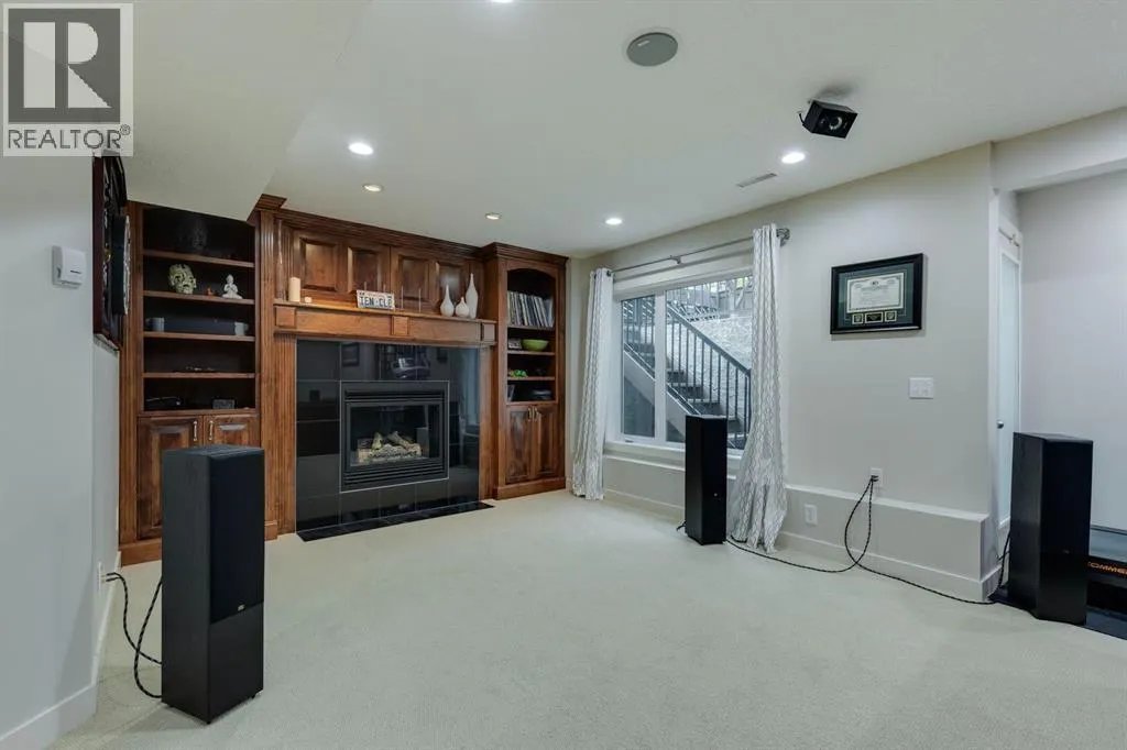 60 Elmont Court SW