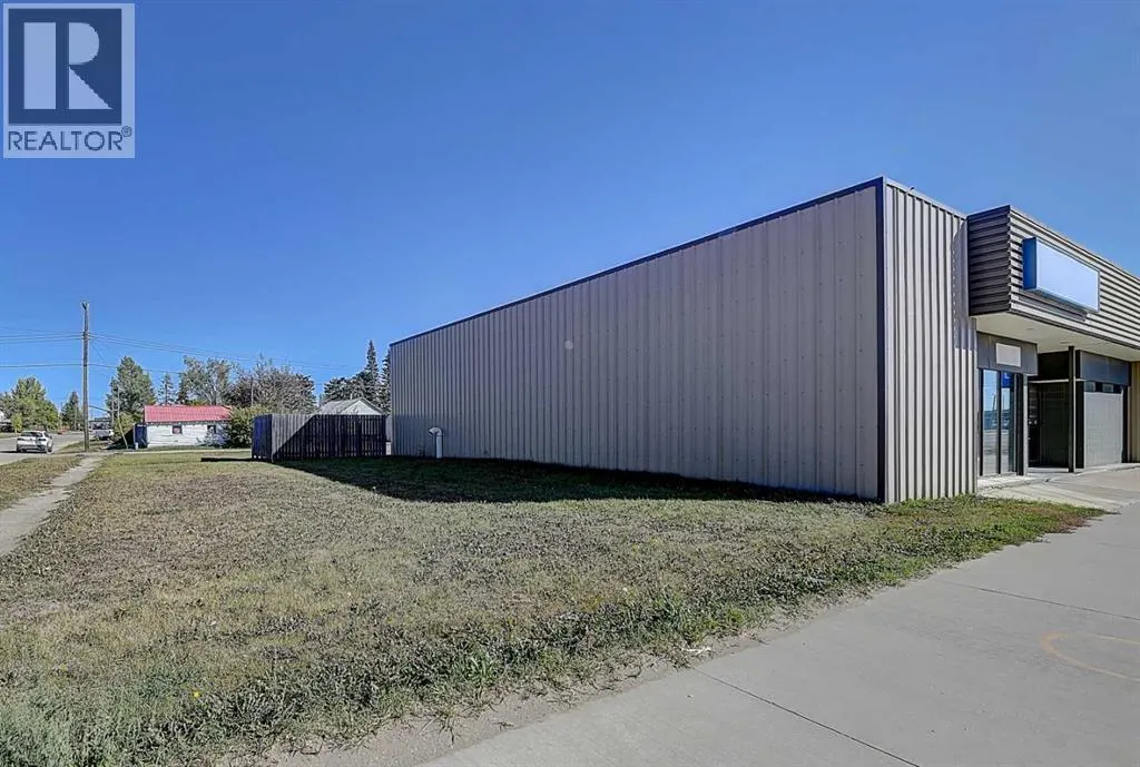 10030 101 Avenue