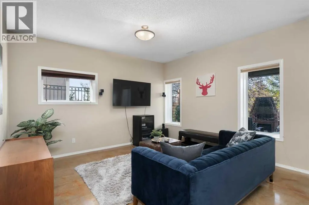 51 Crestridge Way SW