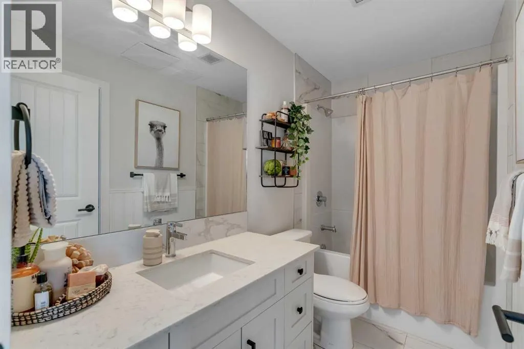 114, 200 Auburn Meadows Common SE