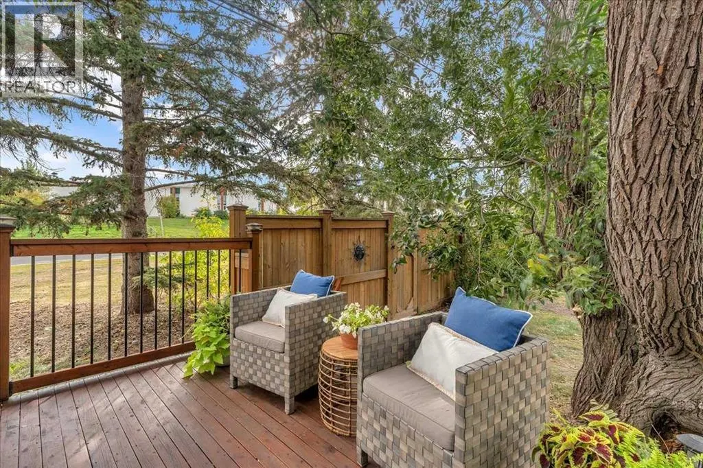 3 Walnut Drive SW