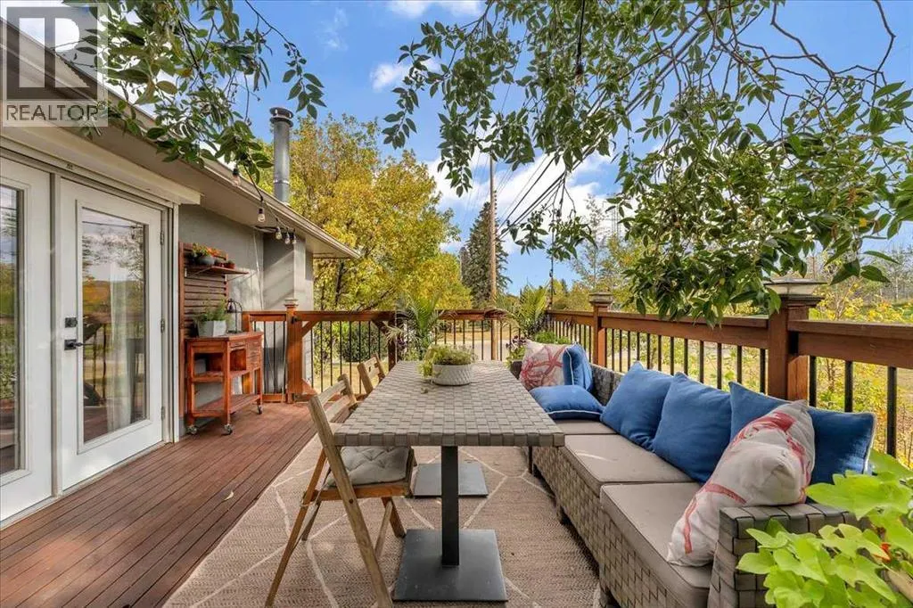 3 Walnut Drive SW