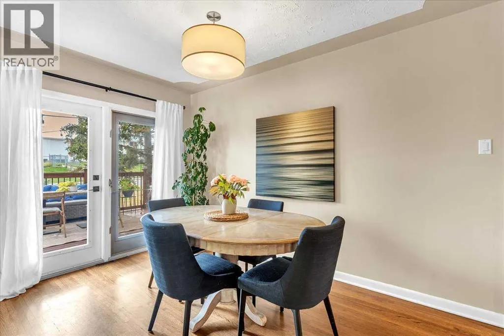 3 Walnut Drive SW