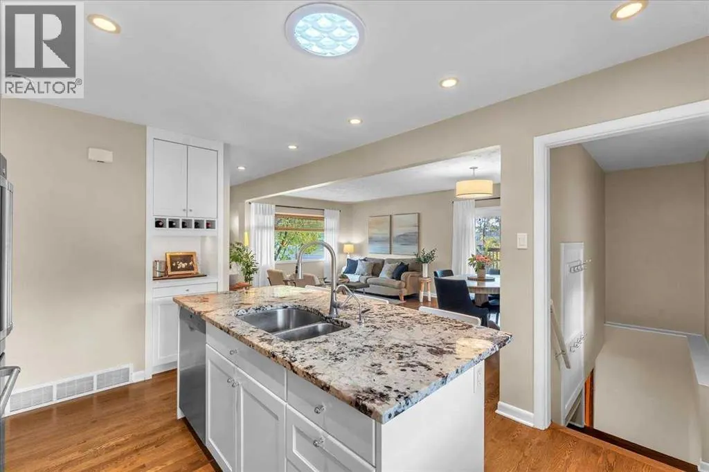 3 Walnut Drive SW