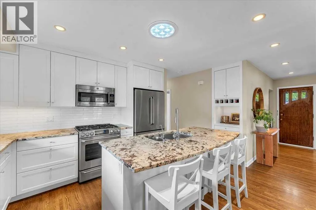 3 Walnut Drive SW