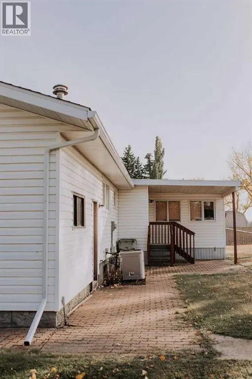 317 4 AvenueCrescent